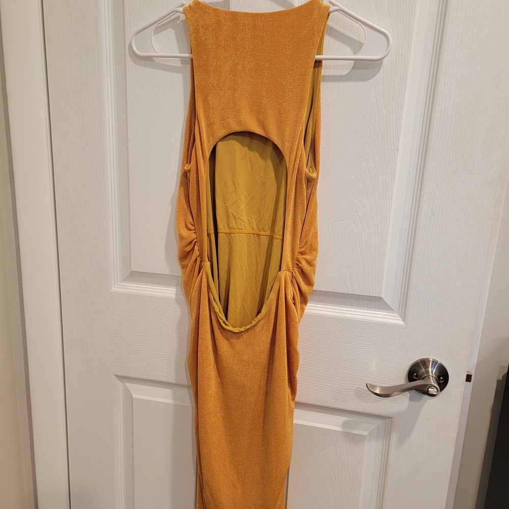 Klassy Network Backless Mustard Dress - Picture 2 of 4